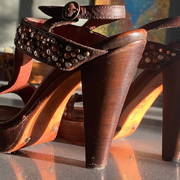 Vintage Frye, Studded 5" Heel, 1.5" Platform, Dark Brown, US 9 - Picture 2 of 6